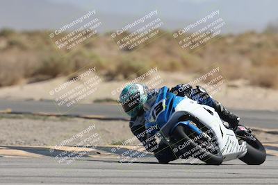media/Oct-04-2025-CVMA (Sat) [[408bcdd6e4]]/Race 4-Formula Middleweight (Holeshot)/